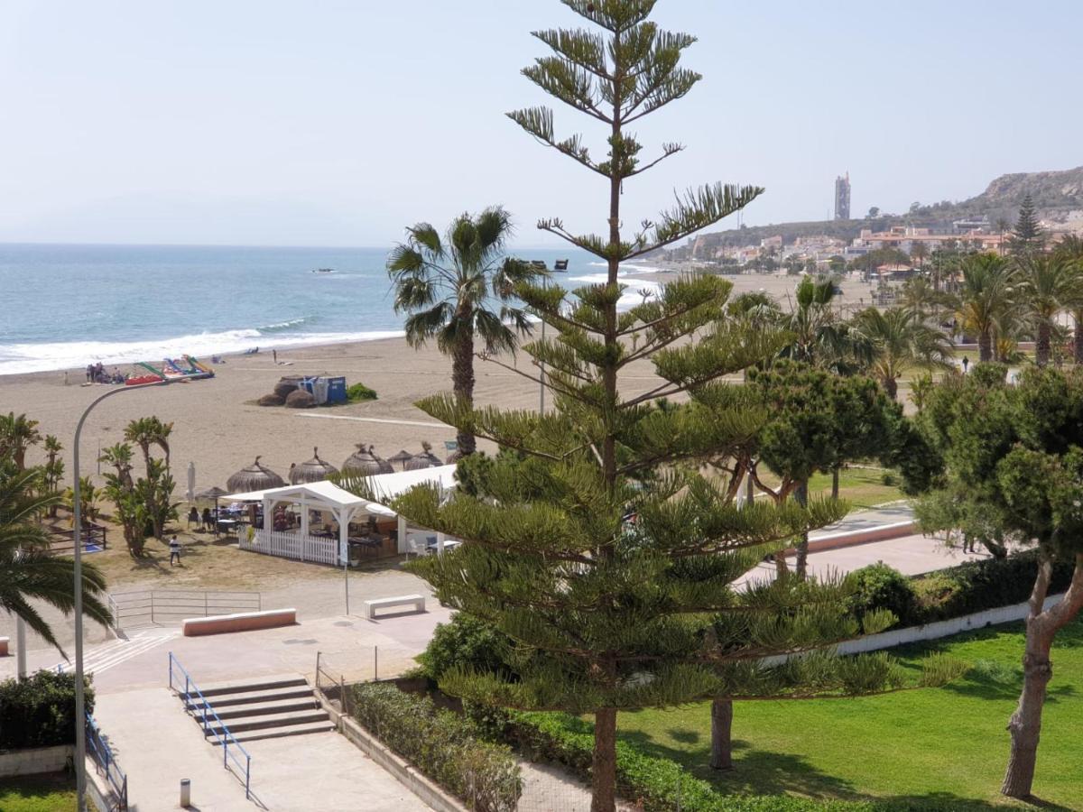 Bonito Apartamento En Primera Linea De Playa La Cala Del Moral Luaran gambar