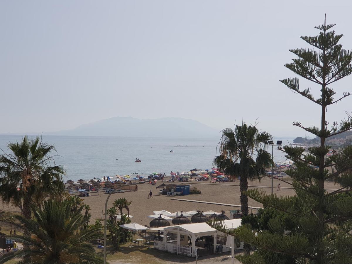 Bonito Apartamento En Primera Linea De Playa La Cala Del Moral Luaran gambar